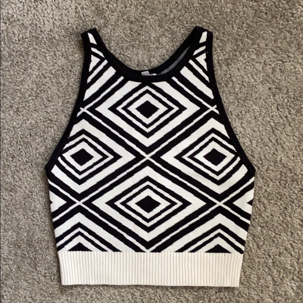 Ecoté Knit Crop Top